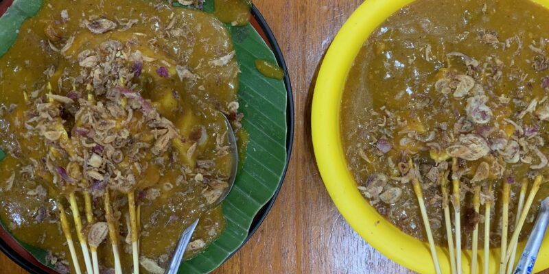 Sate Padang Otentik Uda Yunus