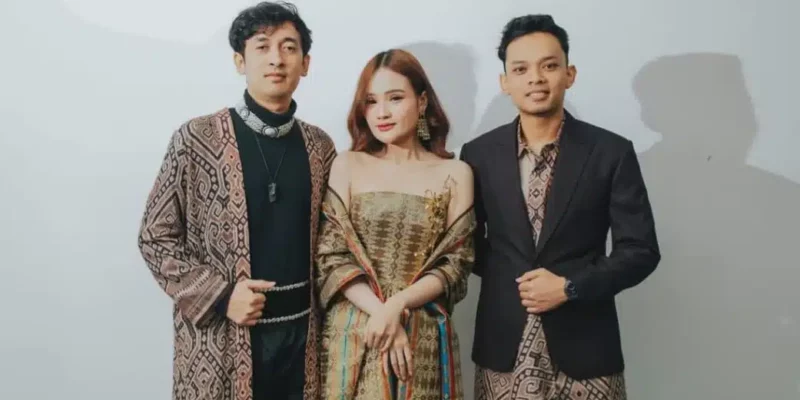 Lagu Asmalibrasi Milik Soegi Bornean